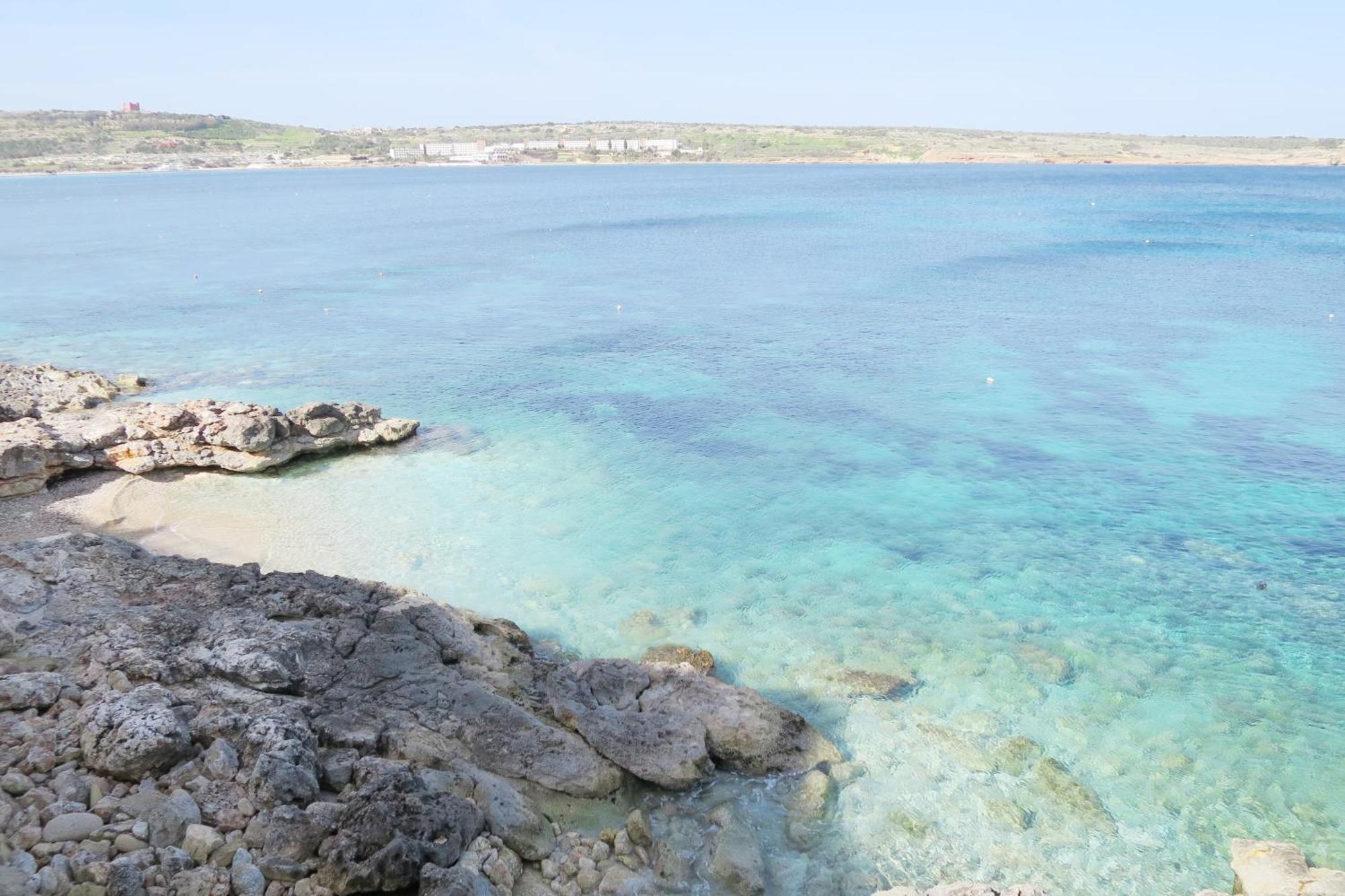 Seafront Apartment Terrace, Lounger & Panoramic Ocean Views Mellieħa Chambre photo